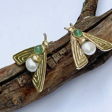 Carica l'immagine nel visualizzatore di Gallery, orecchini ape con perle A