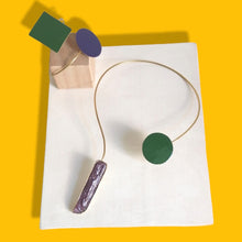 Carica l&#39;immagine nel visualizzatore di Gallery, Girocollo geometrie con pendente
